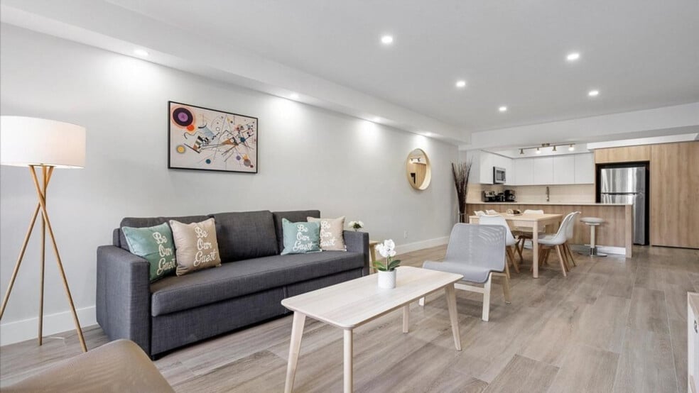 Ocean Reserve Sunny Condominium unit ID1255739P, Sunny Isles Beach, FL 33160 - photo 1