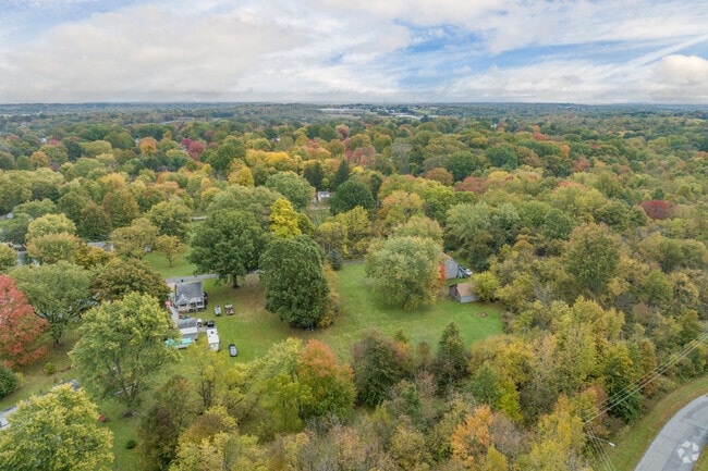 Aerial view of the Hametown neighborhood showing off the metro parks in the distance.