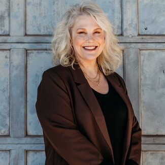 Laura Smith