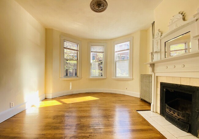 50 Saint Germain St unit 2, Boston, MA 02115 - photo 4