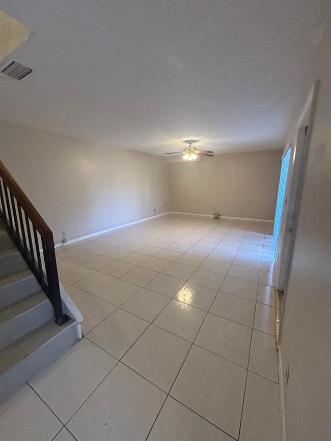 5821 Swordfish Ct, Tamarac, FL 33319