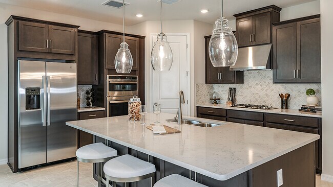 1703 Fallon Pass unit 36603580, Zephyrhills, FL 33541 - photo 5