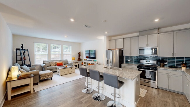 479 Clark Creek Ln, Cary, NC 27519 - photo 3