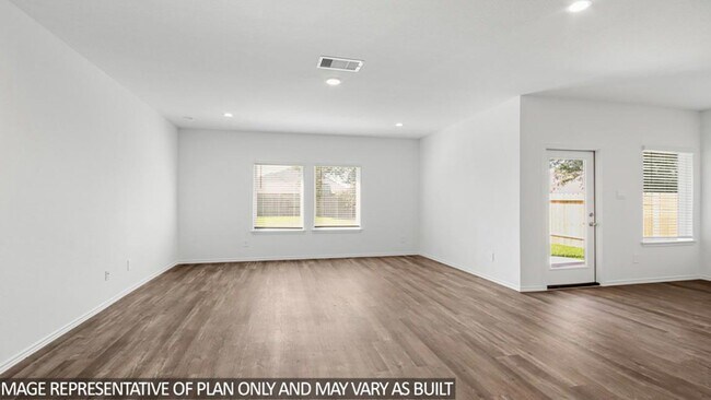 104 Flowers St unit 38396265, Dayton, TX 77535 - photo 4