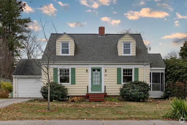 Cape Cod cottages are frequent in Freeport’s coastal neighborhoods.