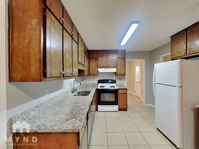 314 Laurel Ln, Stockbridge, GA 30281 - photo 6