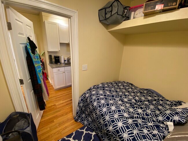 39 Cross St unit 39, Somerville, MA 02145 - photo 5