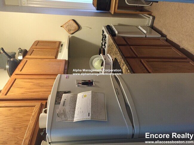 17-19 Washington St S unit 309, Malden, MA 02148 - photo 3