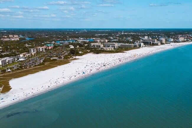 2250 Proctor Rd unit ID1346490P, Sarasota, FL 34231 - photo 6