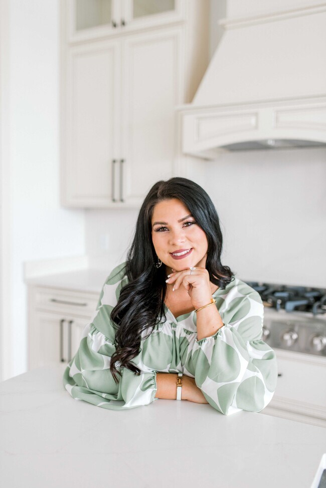 Tiffany Santos