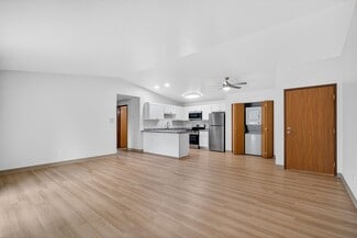 107-225 Turtle Creek Dr, Delavan, WI 53115