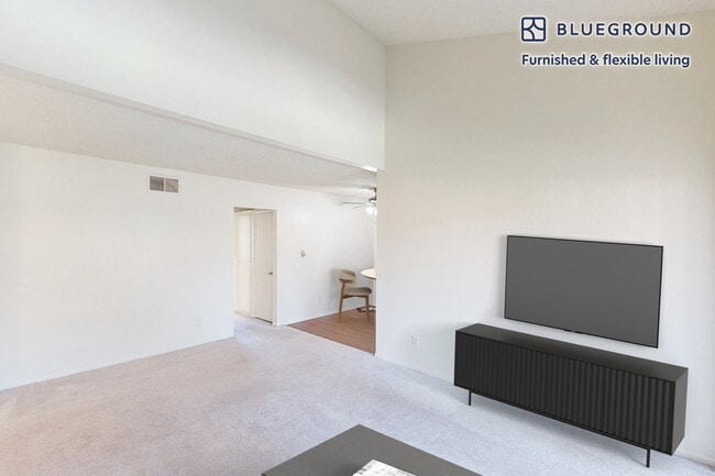 325 S San Dimas Canyon Rd unit FL1-ID10740A, San Dimas, CA 91773 - photo 3