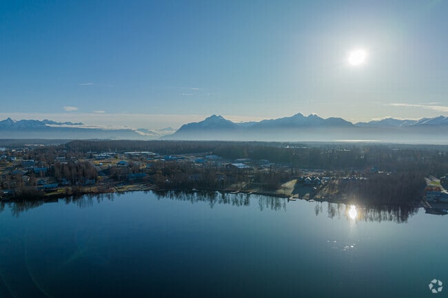 The Chugach Mountains Loop over Wasilla's skylike.
