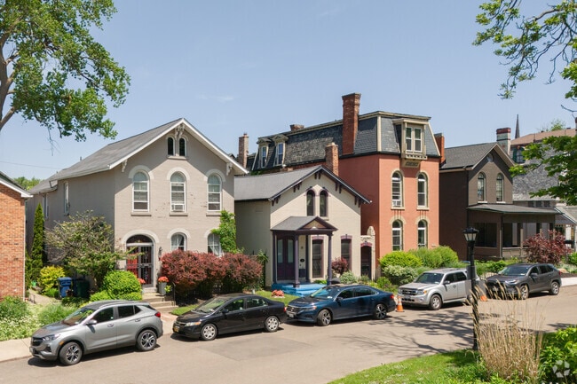 The average home value in Columbus is $311,131.