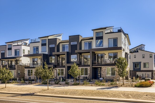 1749 Peak Loop, Broomfield, CO 80023 - photo 3