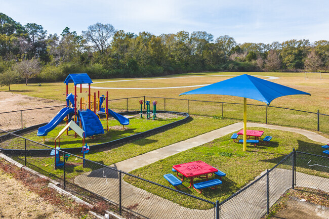 Saint Elmo Elementary School-playground 2