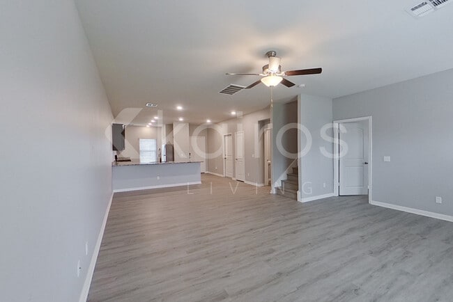 1020 NW 4th St, Newcastle, OK 73065 - photo 2