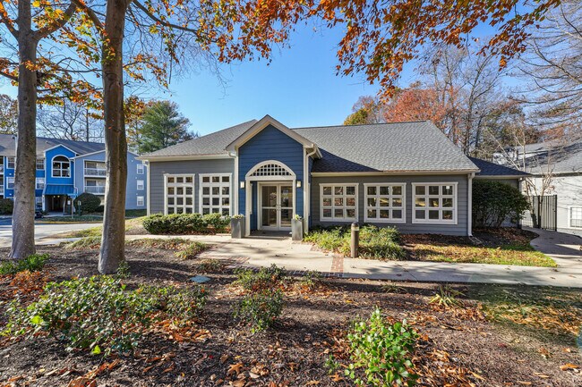 Windsor at Fairlakes, Fairfax, VA 22033 - photo 3