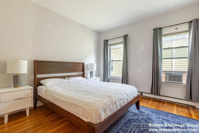 59-61-61 Hillside St unit 3, Boston, MA 02120 - photo 3