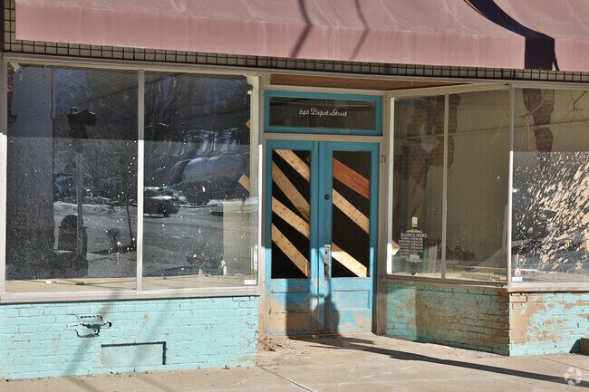 Many of the businesses in the Frog Level are still closed to storm damage in Waynesville.