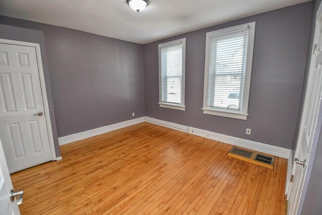 Lower Bedroom 1
