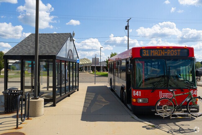 Battle Creek provides bus service for residents throughout Central Battle Creek.