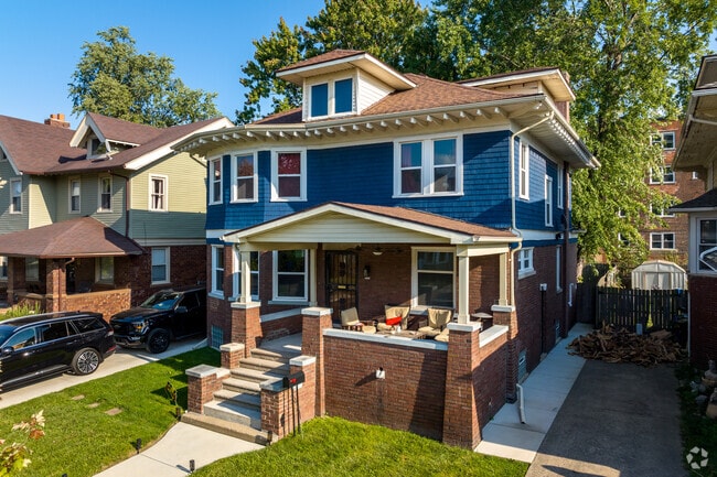 Large foursquare homes in Piety Hill allow families room to raise children.