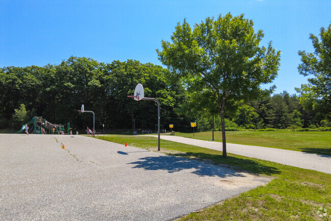 Lisbon Community School has an overall grade of C+ on Niche.