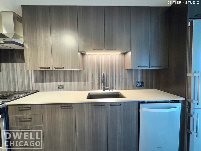 935 W Washington Blvd unit 1, Chicago, IL 60607 - photo 5