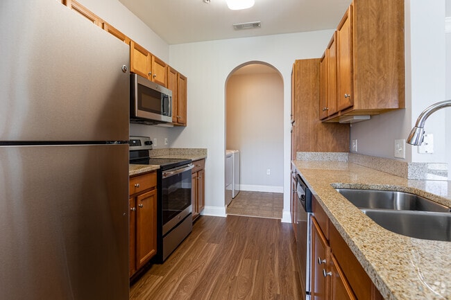 The Commons at Boston Road, Billerica, MA 01821 - photo 5