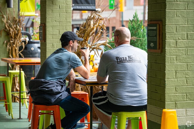 Ellwood Thompson's market offers outdoor seating where locals can relax.