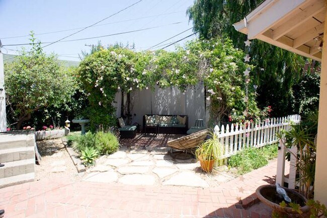 525 3rd St, Encinitas, CA 92024 - photo 5