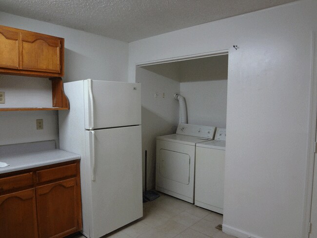 Washer/Dryer in kitchen
