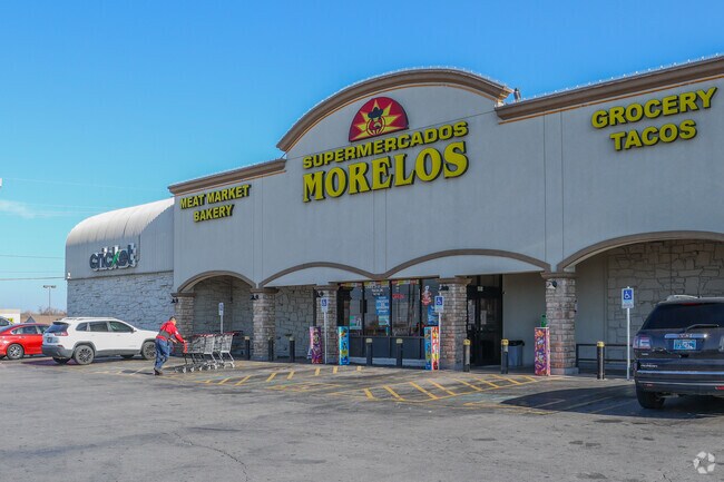 Supermercados Morelos is the perfect place to shop for groceries in Eastpark.