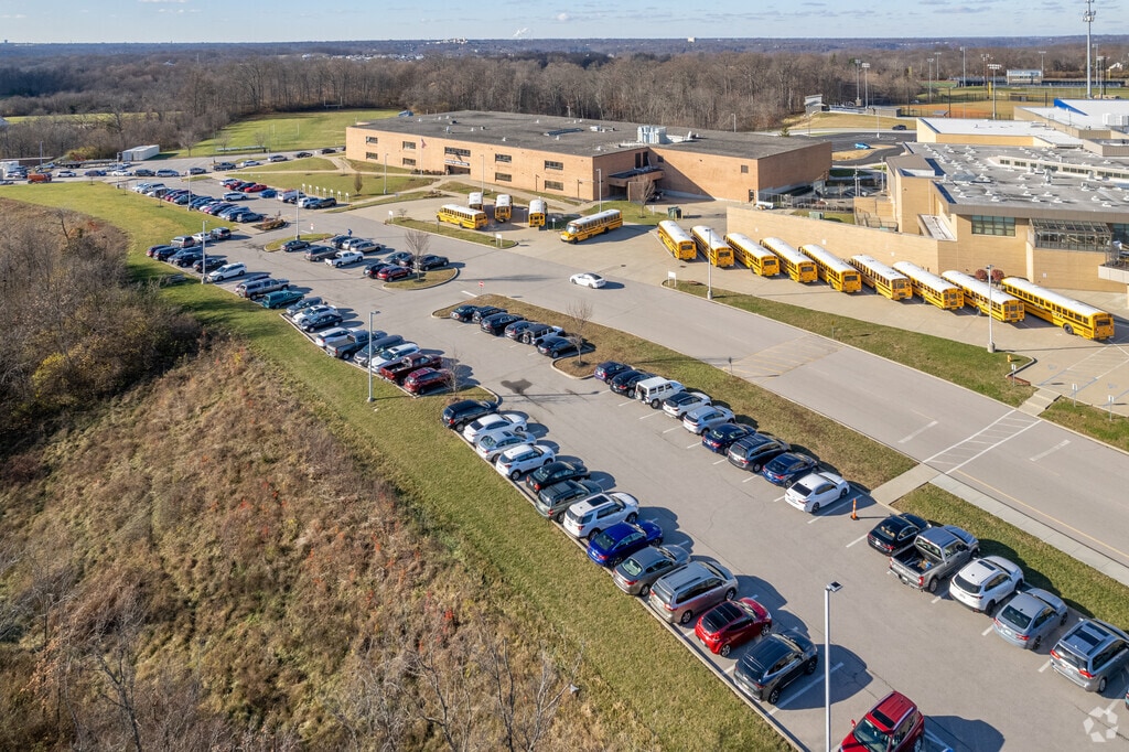 Woodland Middle School in Taylor Mill serves students from 6th through 8th grade in Kentucky.