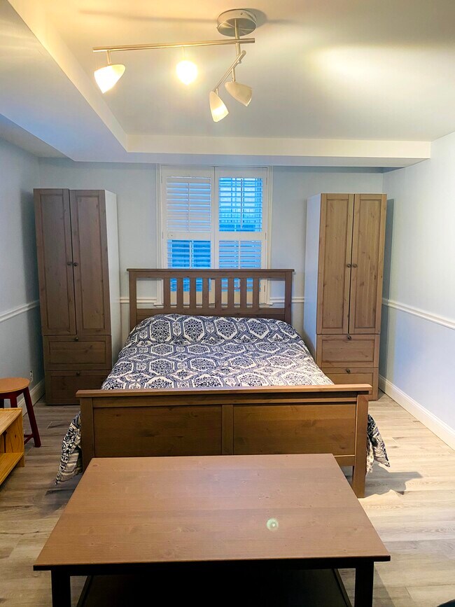 4481 Macarthur Blvd NW unit B1, Washington, DC 20007 - photo 7