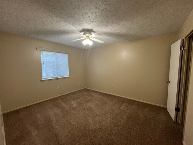 Midtown at 56th Apartments, Savannah, GA 31404 - photo 7