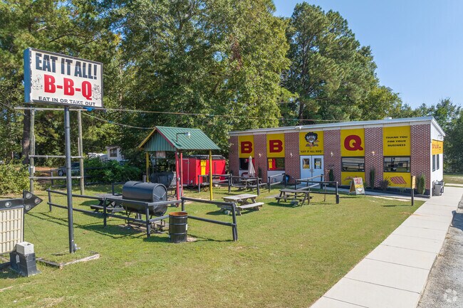 Eat It All BBQ is one of the most popular spots to eat in the Meadowbrook area.