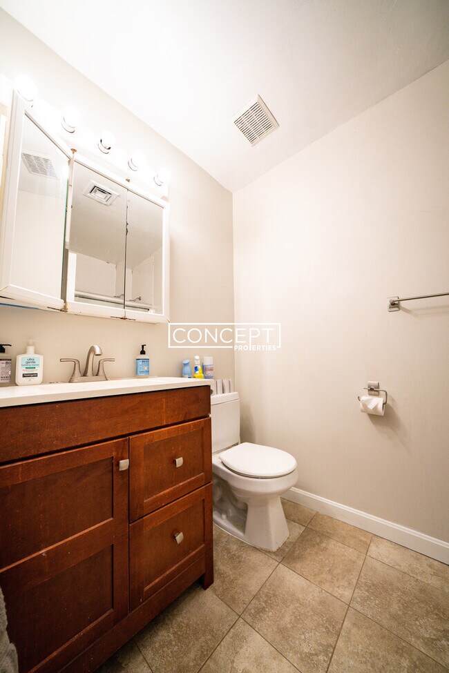 65 Hemenway St unit 10, Boston, MA 02115 - photo 5
