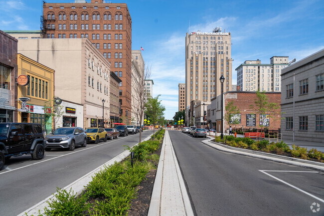 Downtown Youngstown provides dining and entertainment for McGuffey Heights residents.