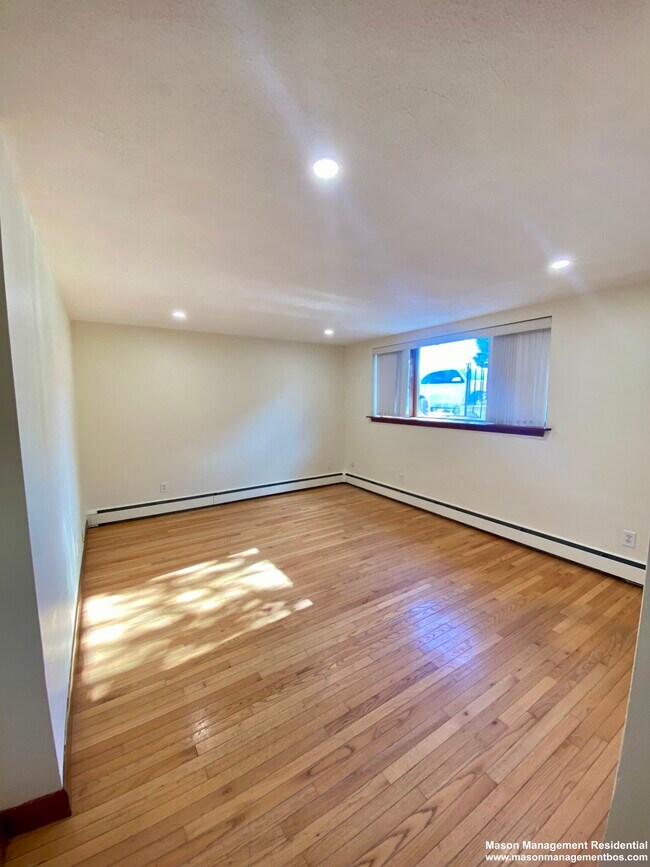 39 Loomis St, Cambridge, MA 02138 - photo 4
