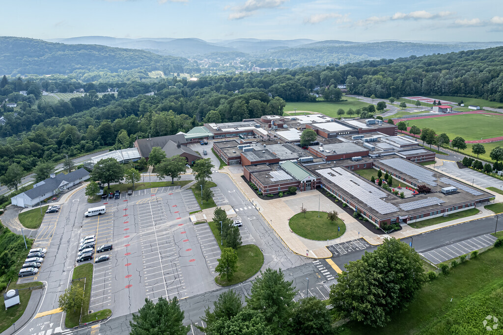 Northwest Regional Middle School Serves students from District 7.