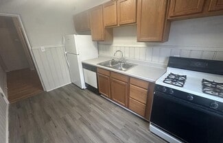 596 Lowell Ave Unit 596-06, Cincinnati, OH 45220