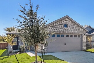 124 Arbor Hls Rd, Balch Springs, TX 75181