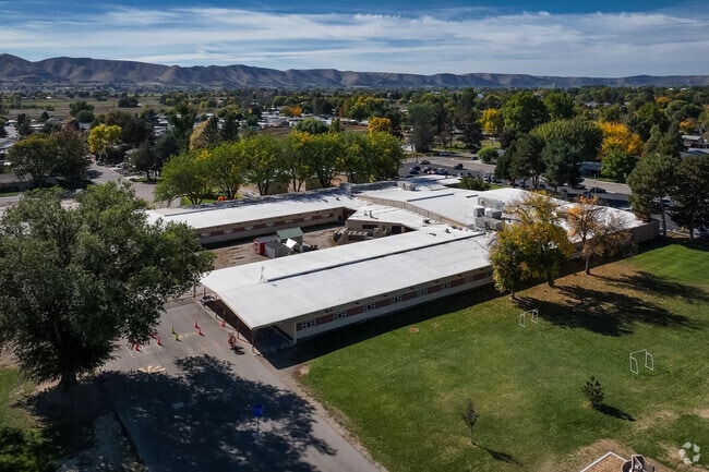 BlackCanyonHighSchool7