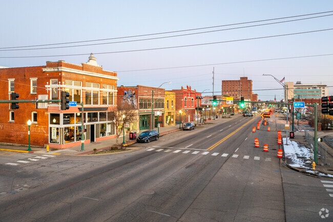 Downtown Fort Smith offers restaurants and bars along their major thoroughfare.