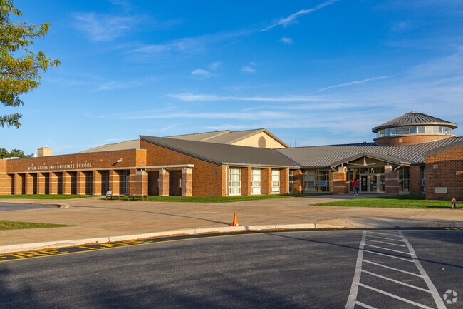 Avon Grove Intermediate School hosts Oxford students in grades 3-6.