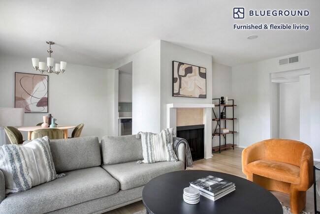 960 N Alfred St unit FL2-ID1064, West Hollywood, CA 90069 - photo 3