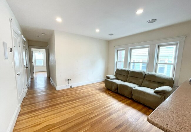 15 Sunset St unit 2, Roxbury Crossing, MA 02120 - photo 5