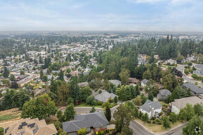Silverton is well known for its stock of medium and large sized homes.